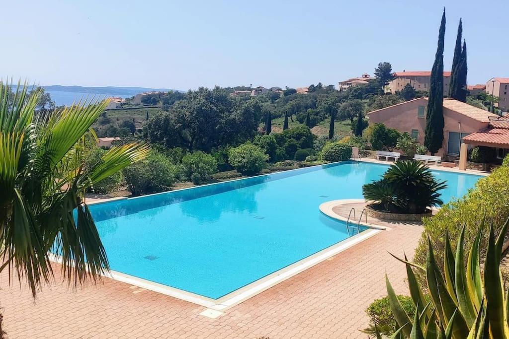 Aphrodite By Kleidos - Tres Belle Maison 6 P Climatisee Golfe Sainte Maxime Рокбрюн-сюр-Аржан Екстериор снимка