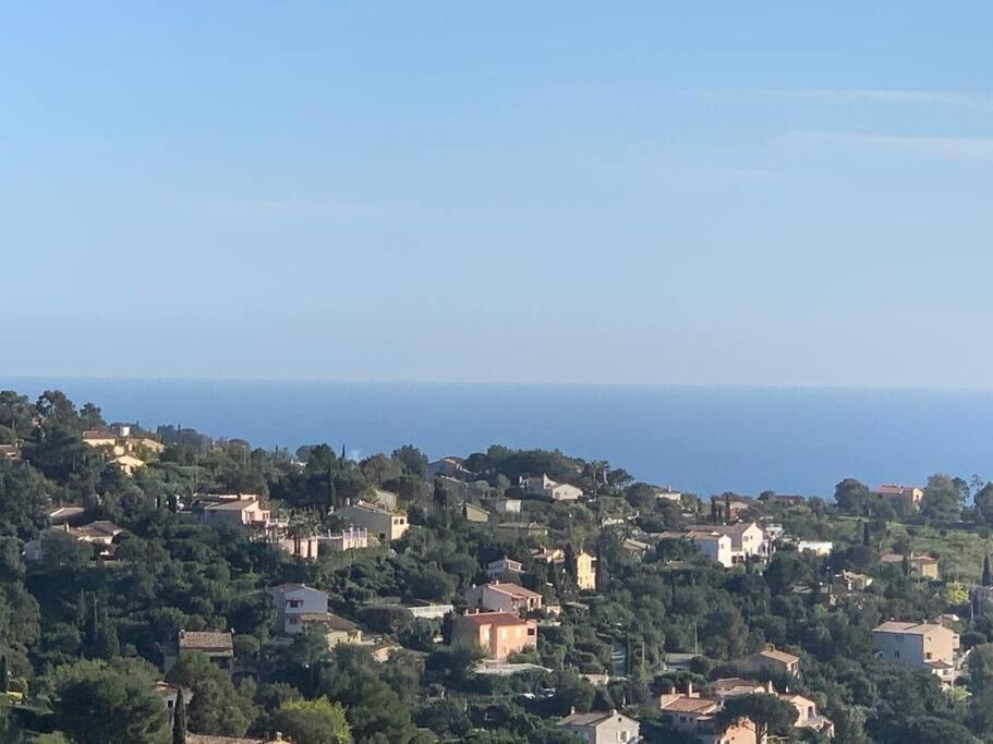 Aphrodite By Kleidos - Tres Belle Maison 6 P Climatisee Golfe Sainte Maxime Рокбрюн-сюр-Аржан Екстериор снимка